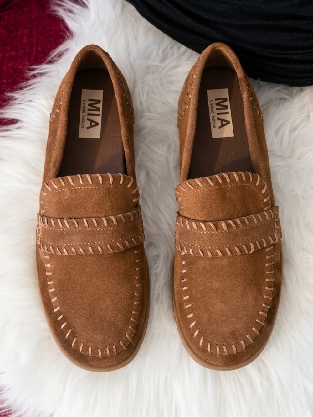 MIA Limited Edition Natalee Suede Loafers Cognac Brown Tan Size 8 Never Worn